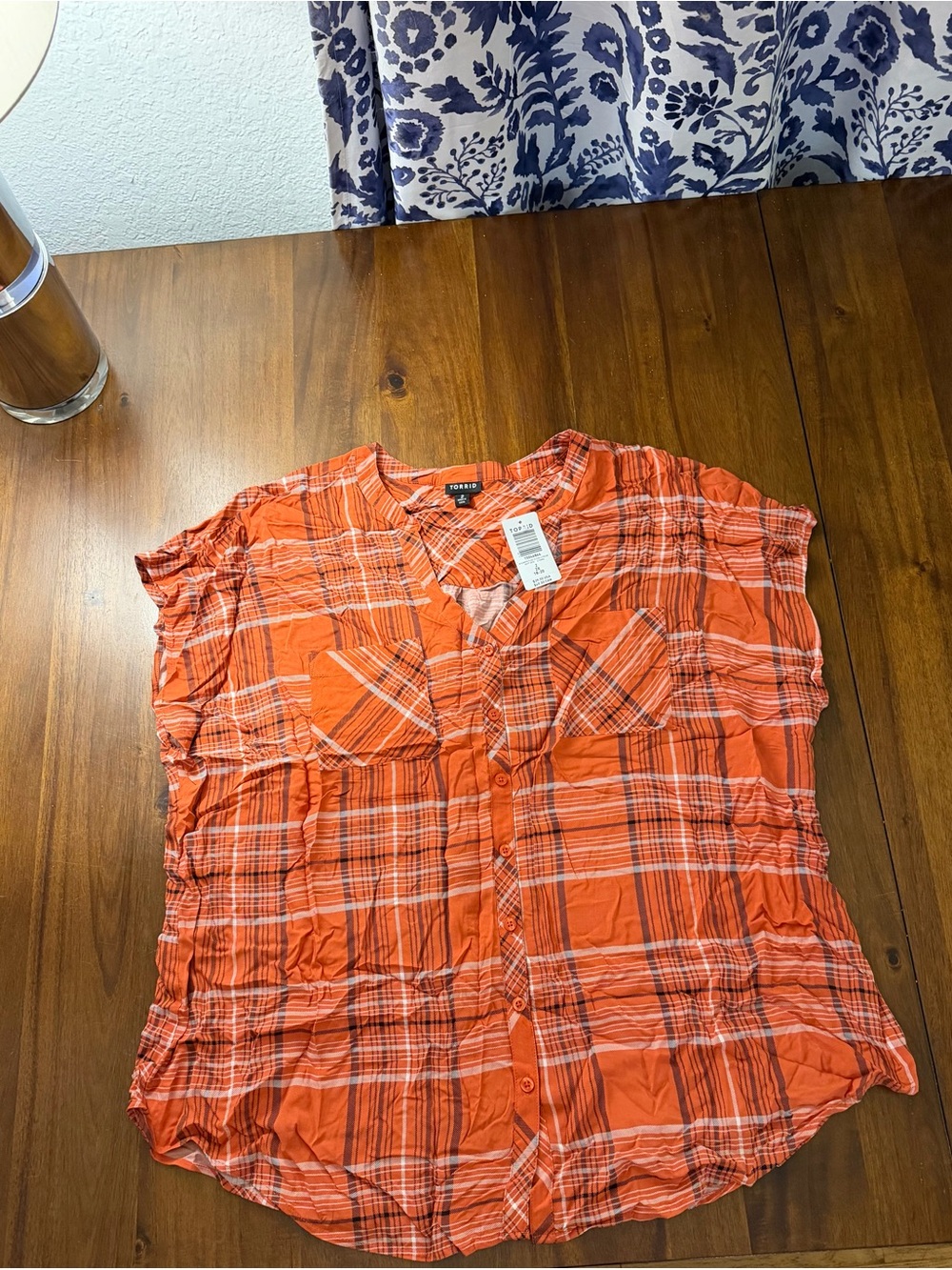 Torrid women’s Orange Plaid Button-Up Shirt